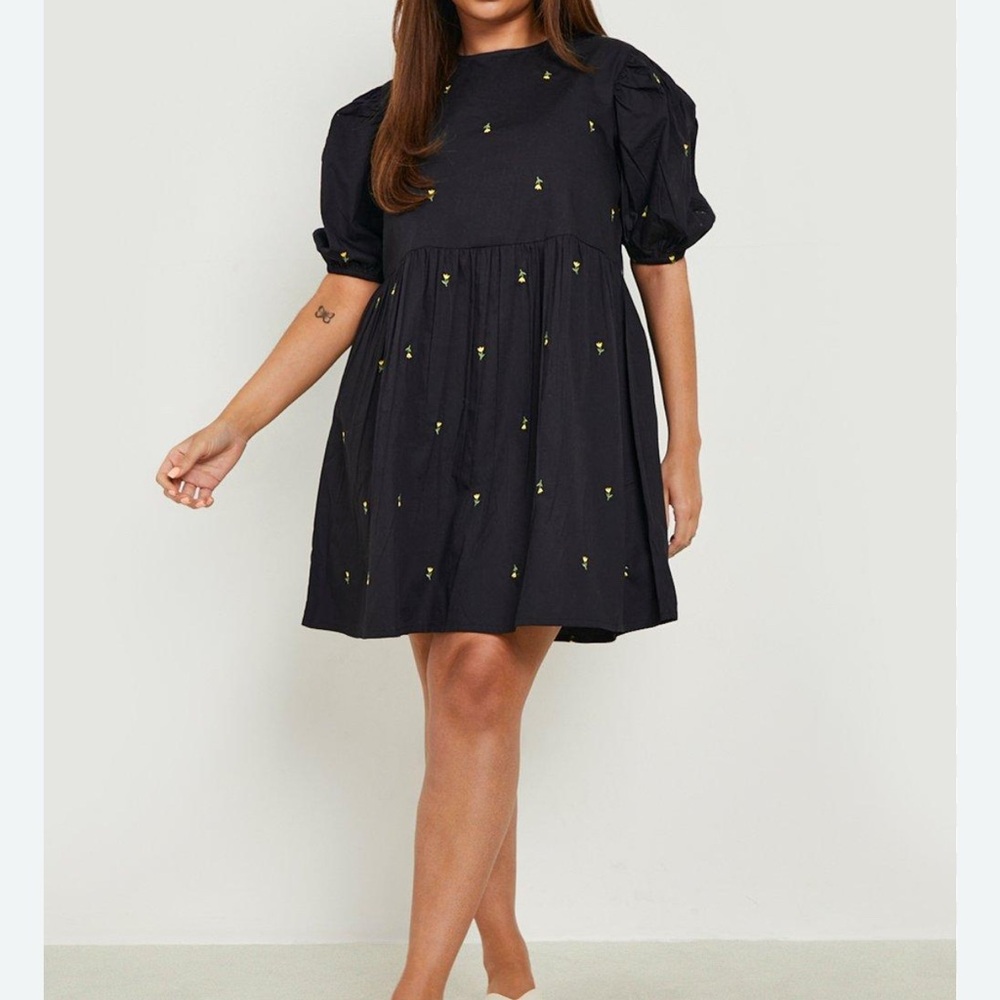 Boohoo poplin embroidered smock dress black Puff Sleeve Dress